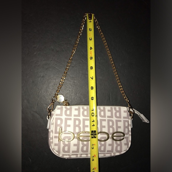 BEBE SHOULDER Crossbody BAG PURSE White All Over LOGO FAUX LEATHER SMALL NWOT - Picture 5 of 8